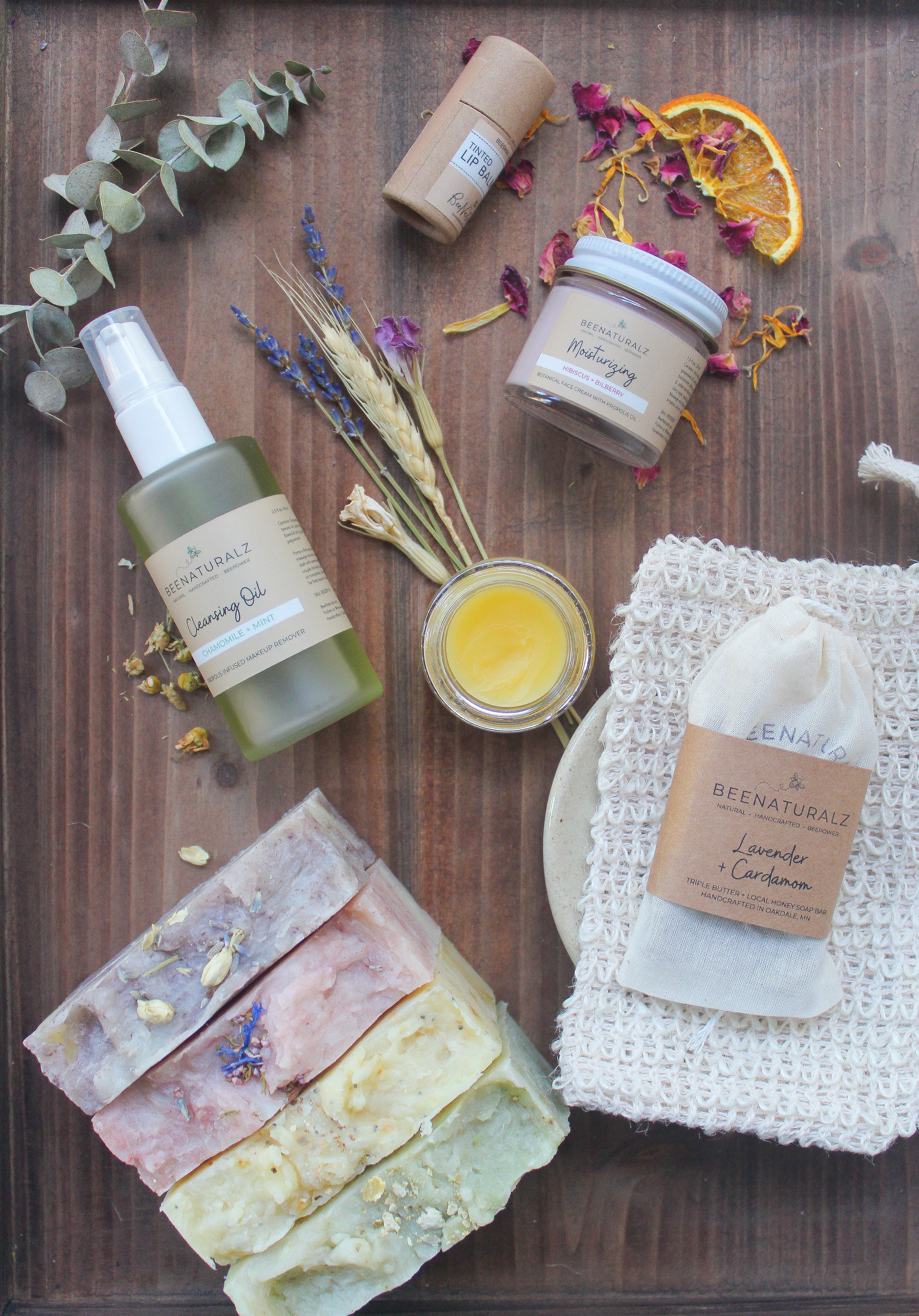 Cleansing Oil with Chamomile + Mint