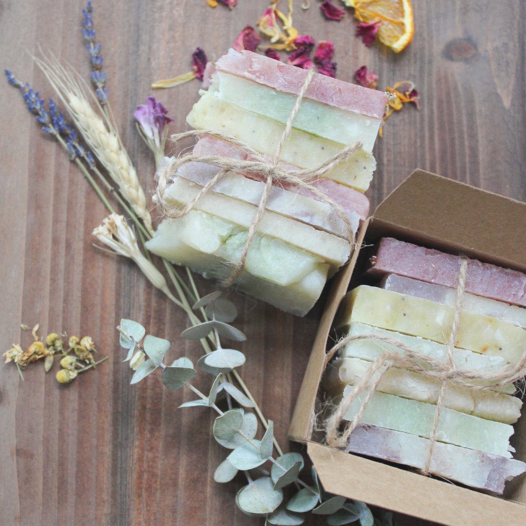 Bar soaps with oats and honey