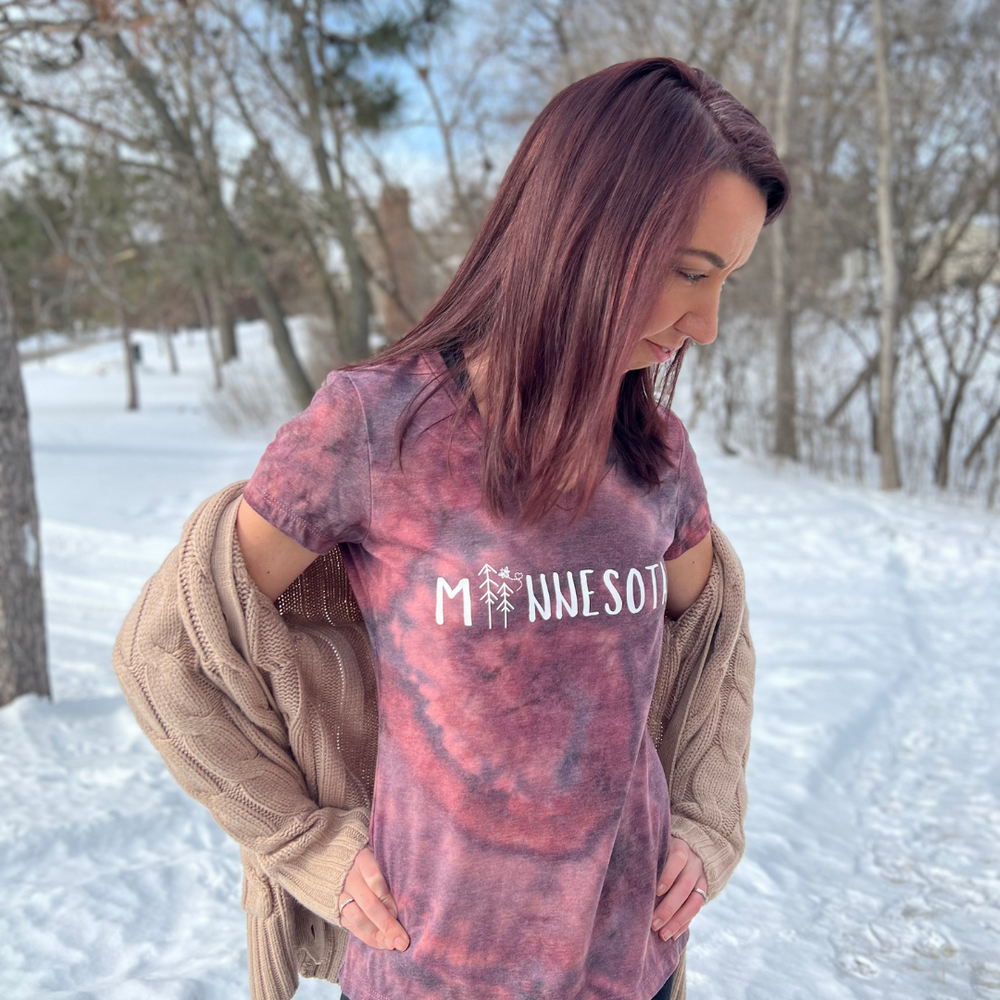 Ice-Dyed Short Sleeve Minnesota Women’s V-Neck Tee