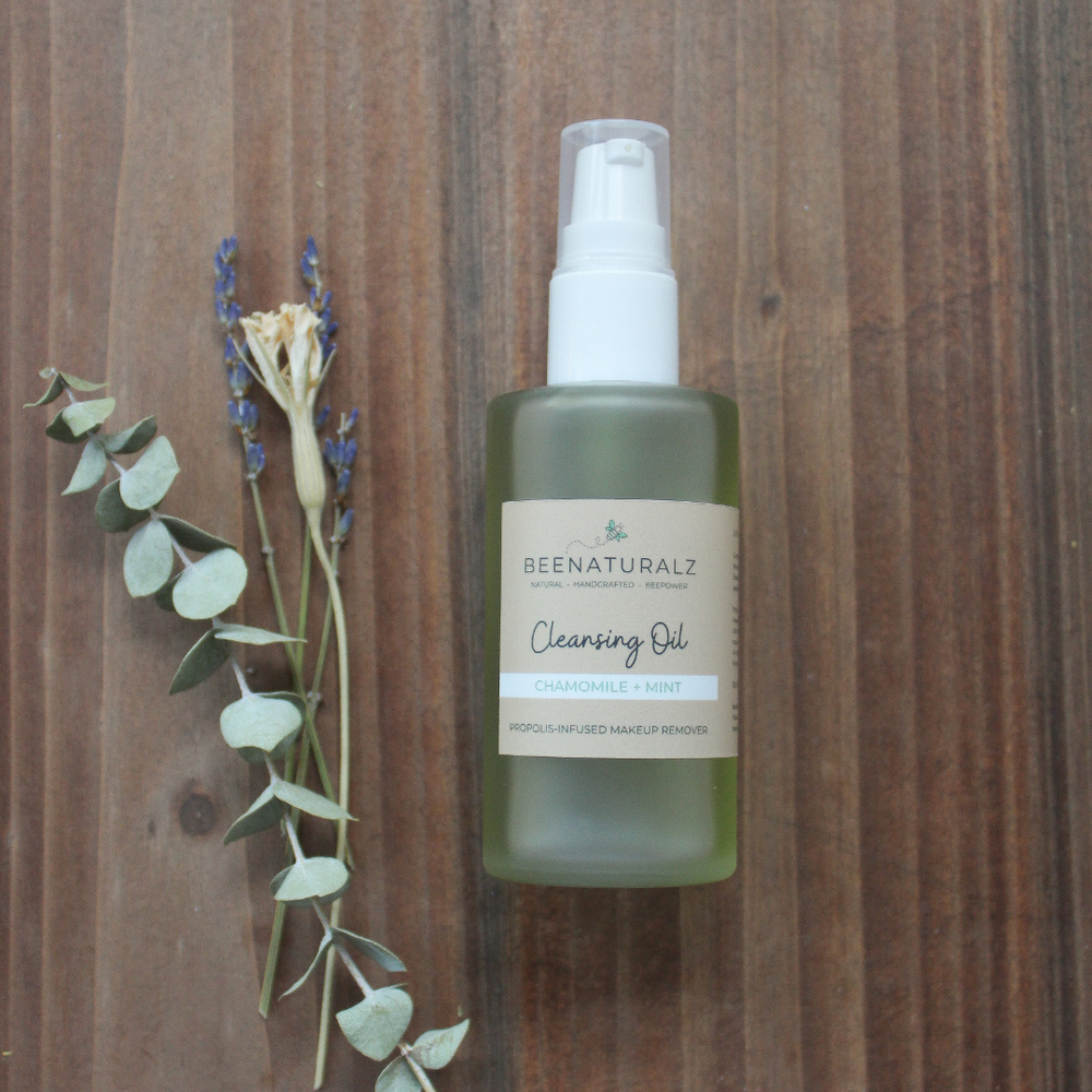 Cleansing Oil with Chamomile + Mint